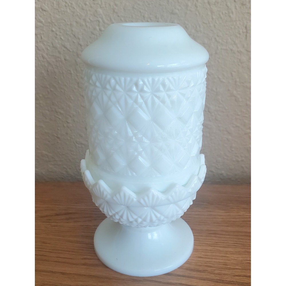 Vintage Fenton Fairy Lamp Olde Virginia Fine Cut Block White Milk Glass READ